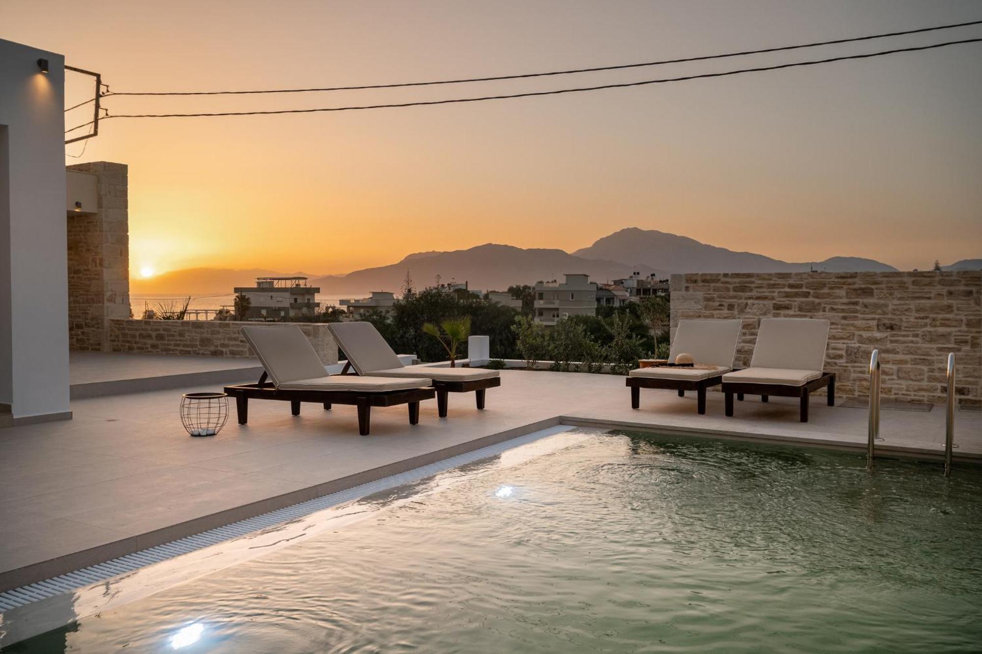Ammokrinos Luxury Homes,150M From The Beach Kalamáki Kültér fotó